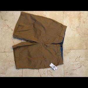 Nautical men’s shorts new with tags 32 waist 8.5 inches classic fit